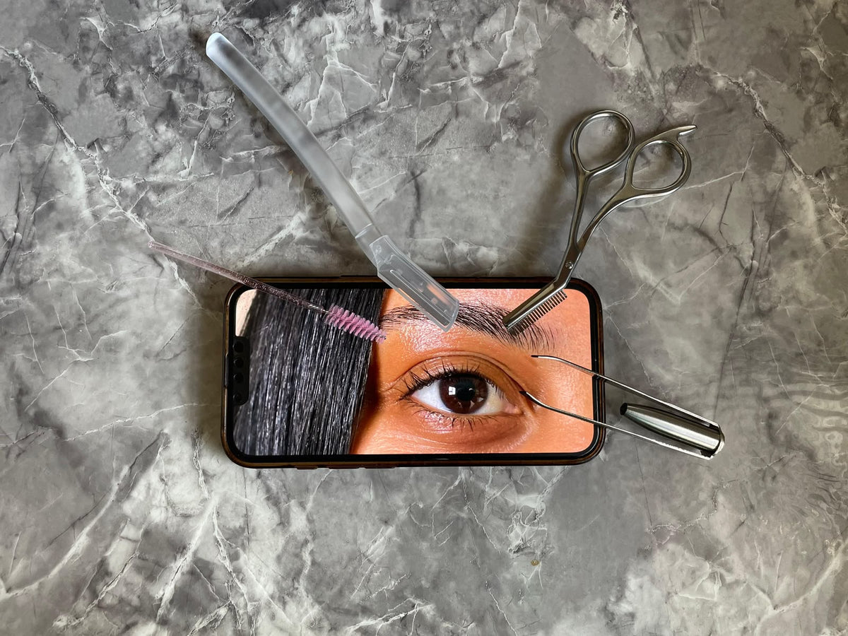 OhmyBrow Precision Brow Razors